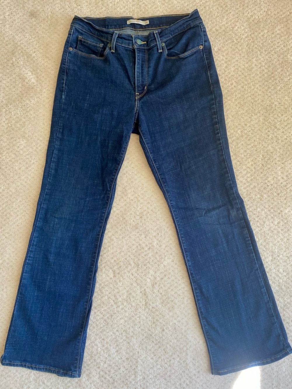 Levi’s Classic Bootcut Women's Jeans, Size 10S (W30L30), Dark Wash, NWOT